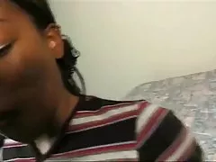 Cô gái đen lông