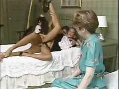 Cảnh cổ điển với blowjob