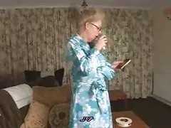 Nghèo lonesome granny