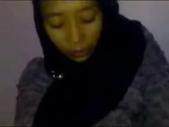 Tiếng Indonesia-nining hijab rocking