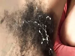 kiêm trên pussy lông màu đen comp1
