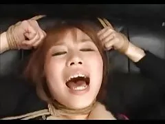 Roped Châu á teen thực hiện đến cực khoái
