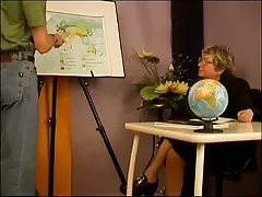 Nga giáo viên trưởng thành fucks trẻ sinh viên