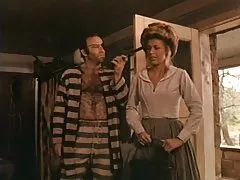Tôi cần booze của bạn và chỗ kín của em!