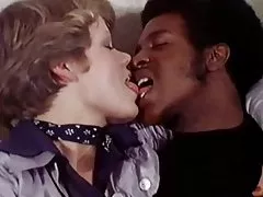 Champagne-cho-kiêm chương trình