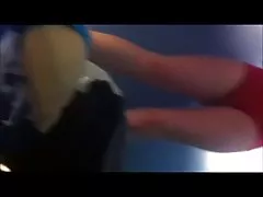 Các thiếu niên nhút nhát với đầy đủ thảo và big tits sau khi bơi