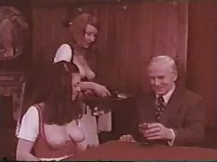 Ngày bình thường trong alpine tavern