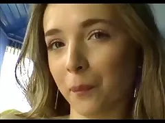 Cô gái lông nhút nhát, nhận được fucked