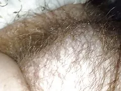 Cọ xát vợ mềm lông chubby gò,